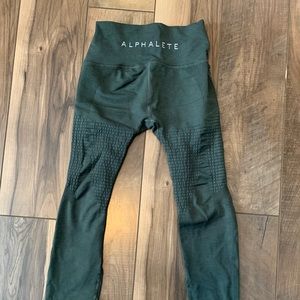 Alphalete leggings